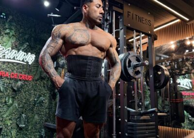 V-Shape Masculina